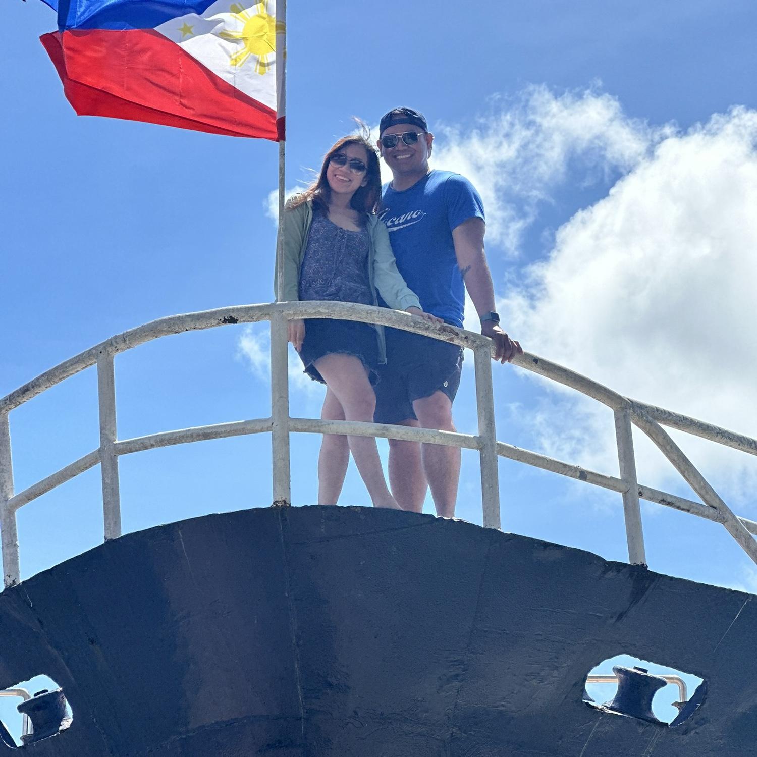 Mark visiting Aiza’s home in Tacloban/Carigara Leyte