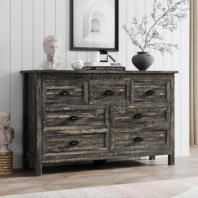 HOUROM Rustic 7 Drawer Dresser for Bedroom, Modern Farmhouse Wood Dresser with Vintage Black Antique Handle, Dresser and Chest of Drawers for Hallway 7 Drawer Dresser, Rustic Brown Oak