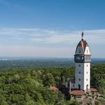 Hike Heublein Tower