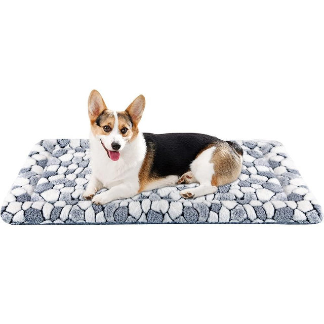 VANKEAN Dog Crate Pad Bed Mat Reversible (Warm & Cool), Soft Pet Sleeping Mat Dog Bed for Crate Suitable for Small to XX-Large Dogs and Cats, Machine Washable Crate Beds, Grey Stone Pattern