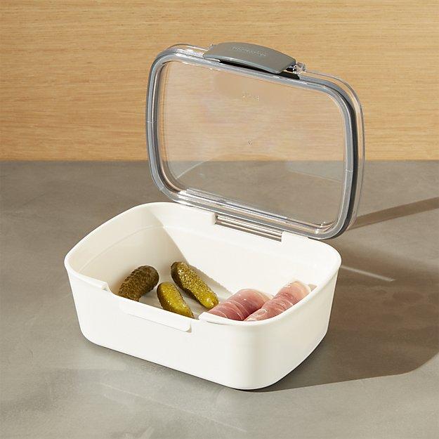 Progressive ® Prokeeper Mini Deli Keeper