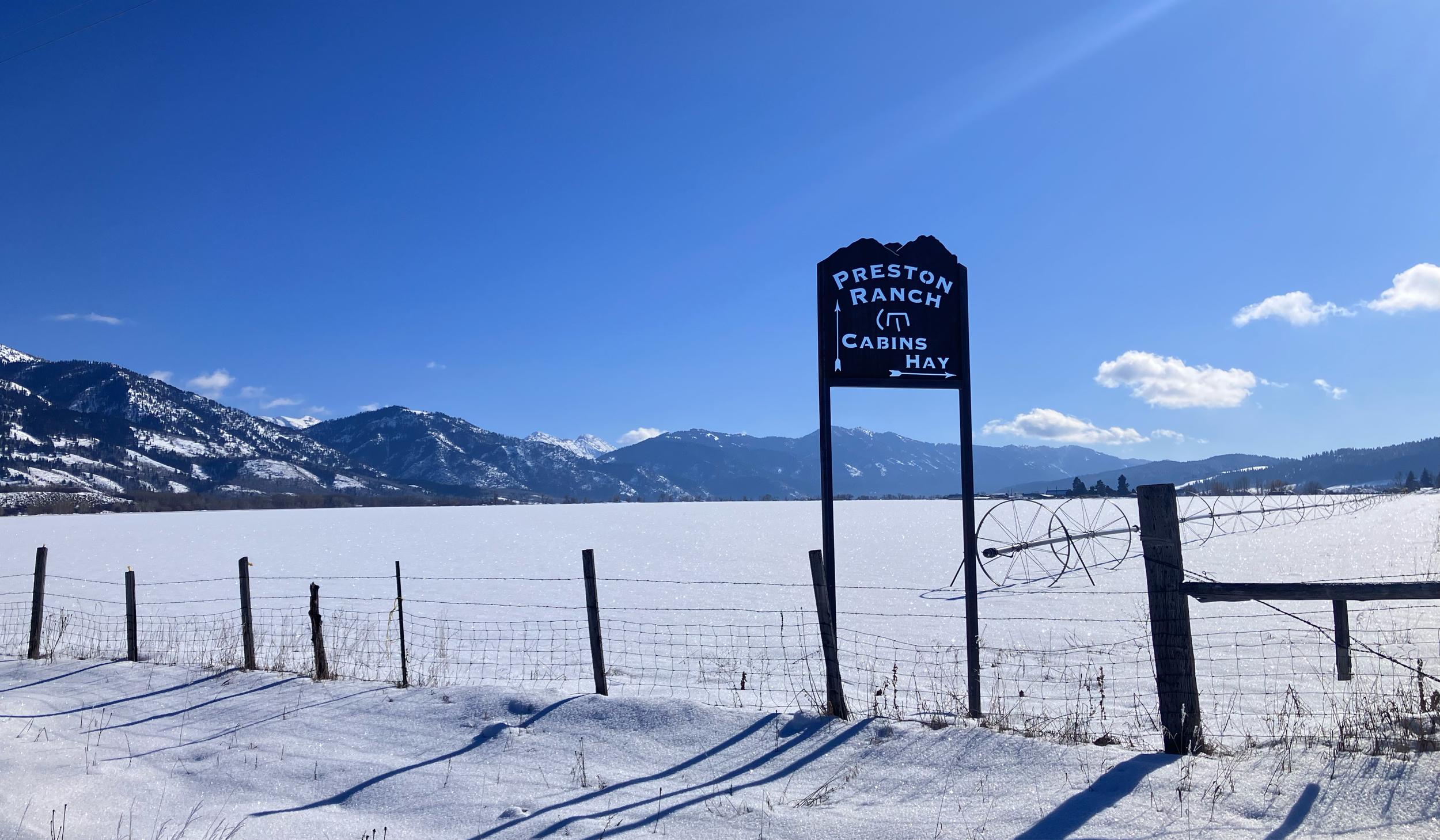 The Wedding Website of Julie Cleveland and Justin Peterson