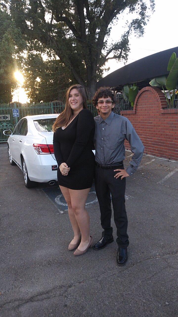 September 30th 2017
Homecoming Dance and dinner at Casa Flores.
Jesse ordered cheese enchantment and
I ordered Flautas 🌮🌯🥙