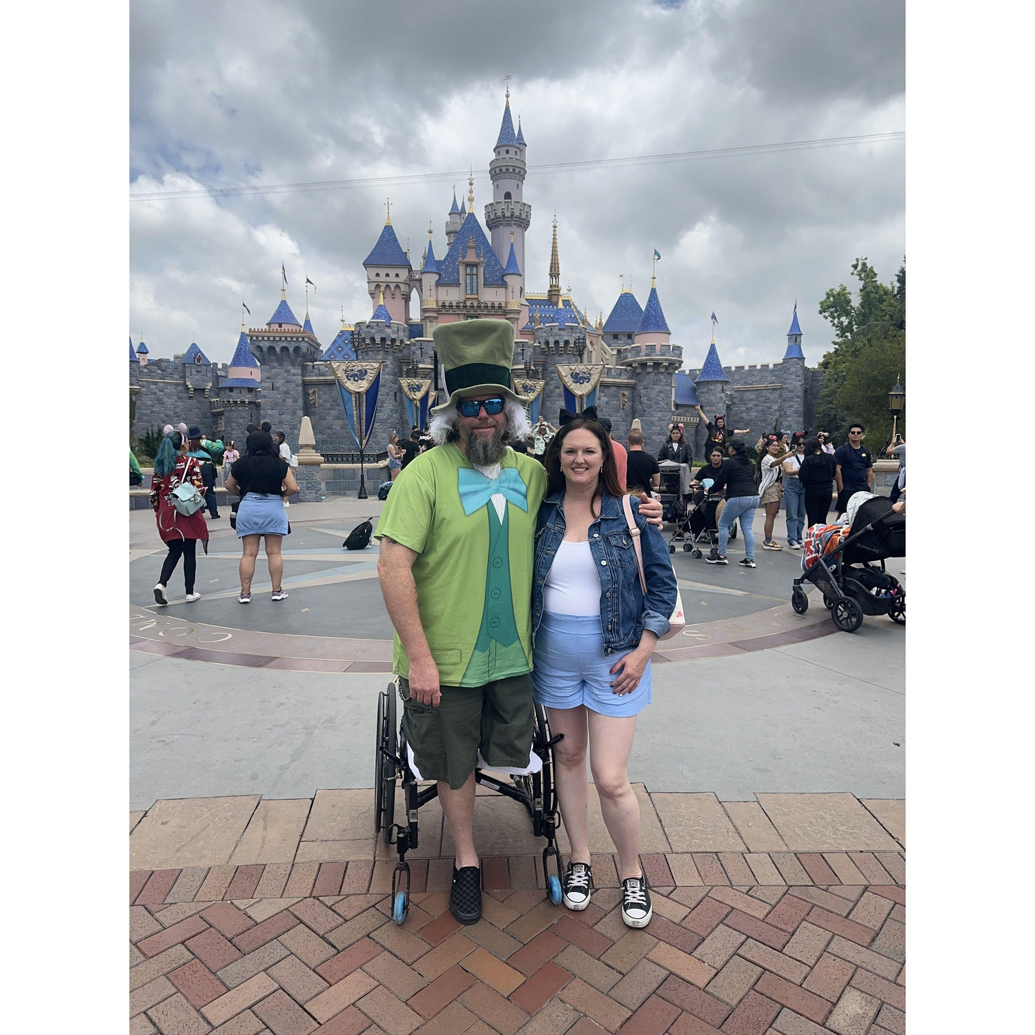 Alice finally found her Mad Hatter! May 2024