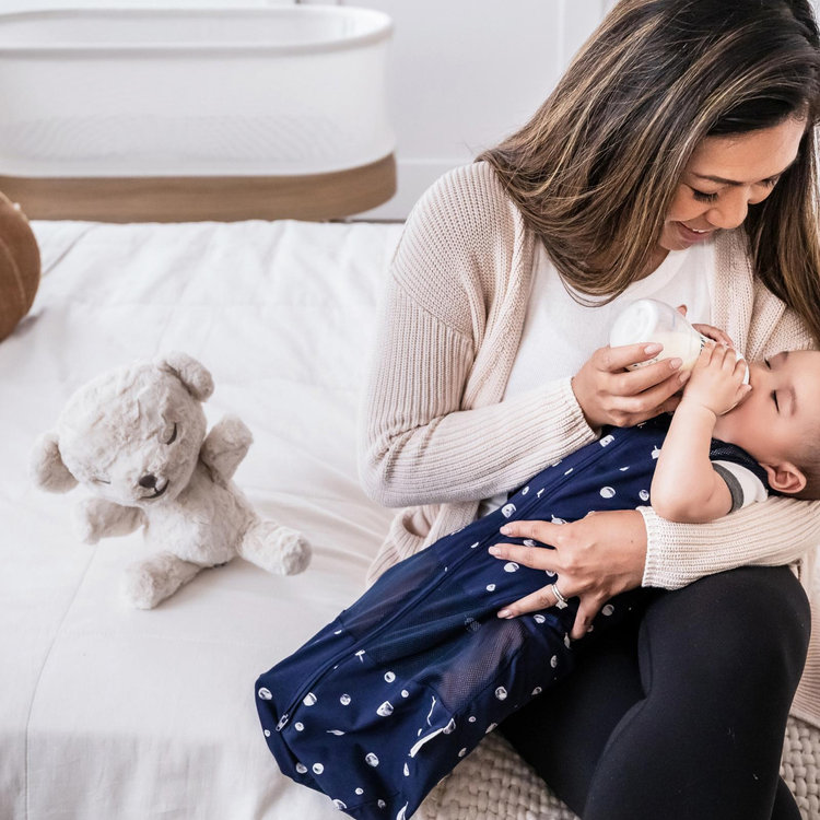 Happiest Baby, Snoobie™ Smart Soother | Zola Baby