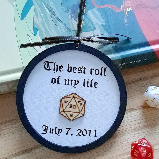 D&D Personalized Christmas Gift, DnD wedding and anniversary gift, Dungeons and Dragons ornament, MTG Dice, Role playing