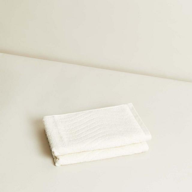 VIRGINIA ORGANIC COTTON (Hand) TOWEL in IVORY