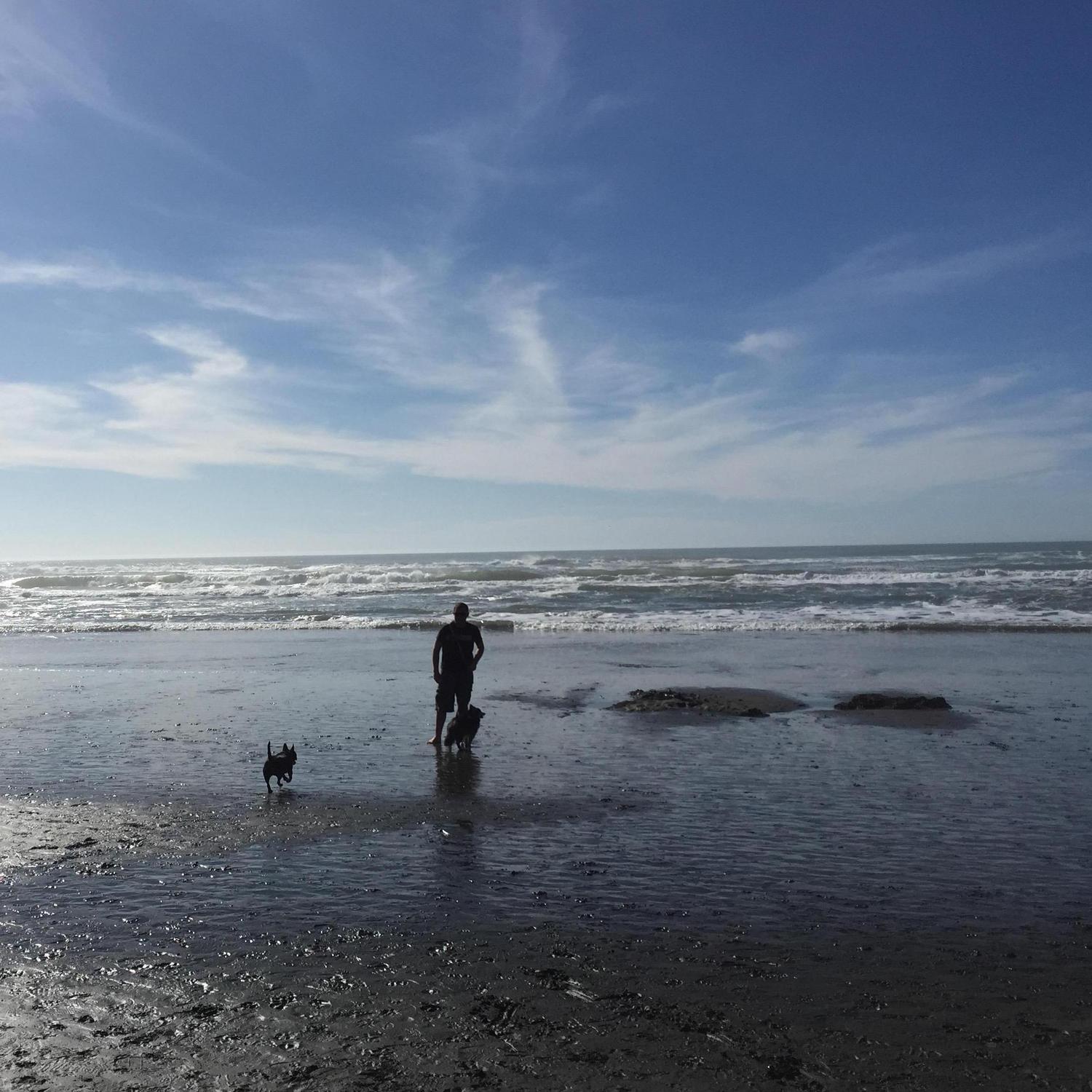 My favorite picture of Scotty with the girls. This was the first time we went to Fort Funston together.