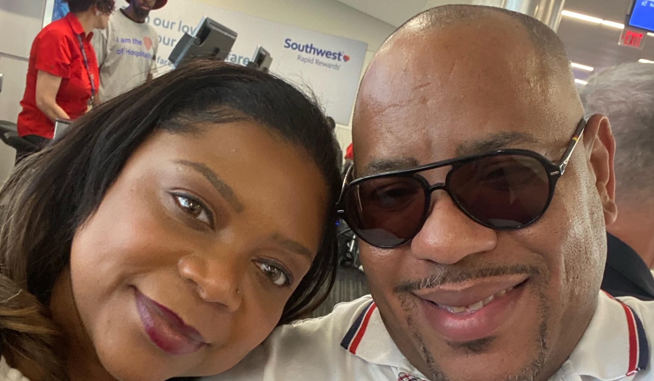 The Wedding Website of Alecia Banks and Emounte Banks