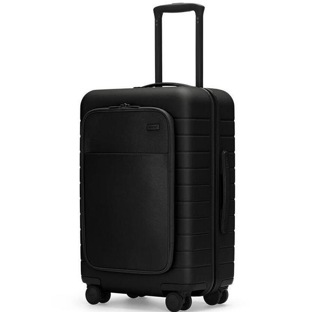 Away - The Bigger Carry-On with Pocket (Black Leather)