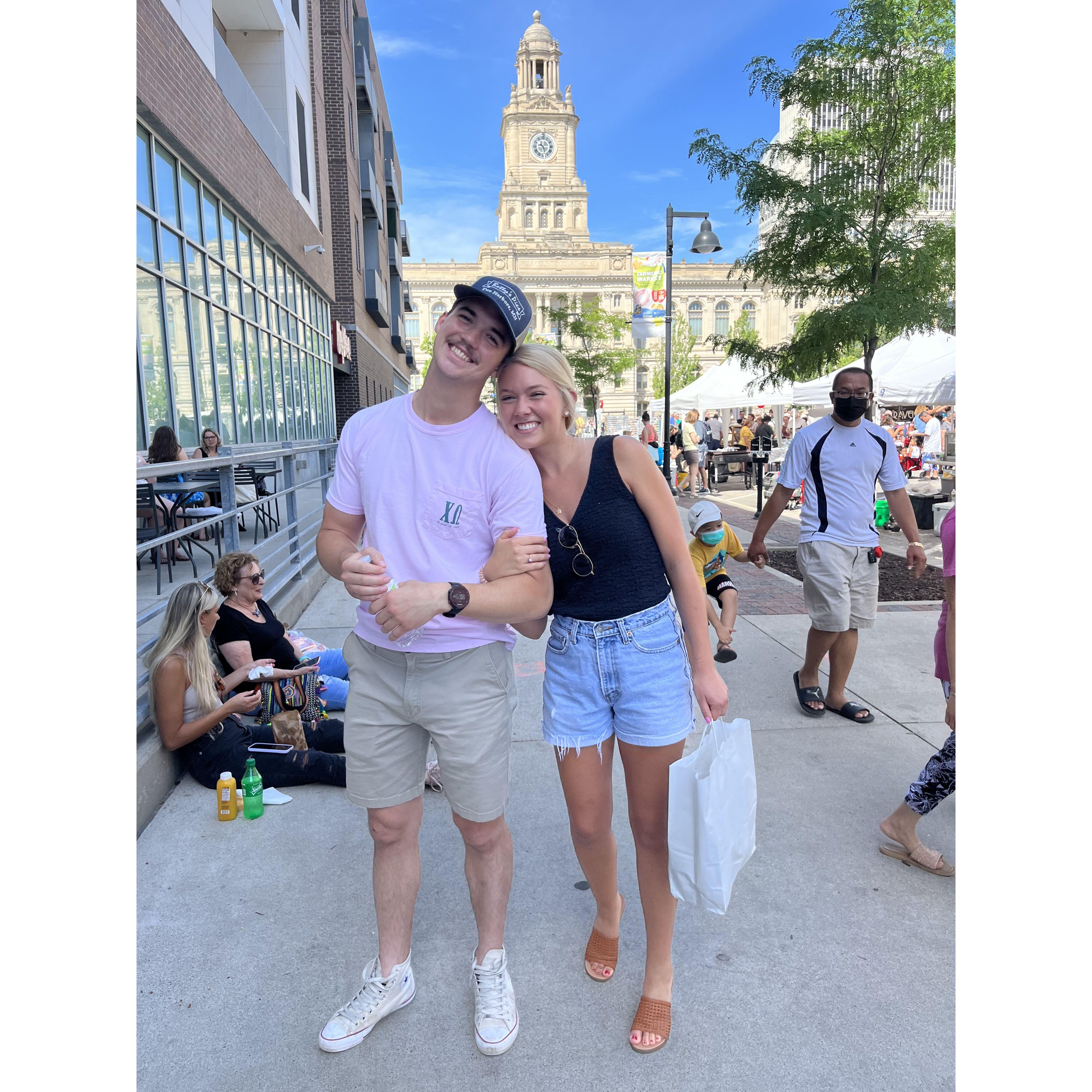 ...So much so that Libby decided to make it her city too! This was the first time they went to the DSM farmers market together after Libby moved!