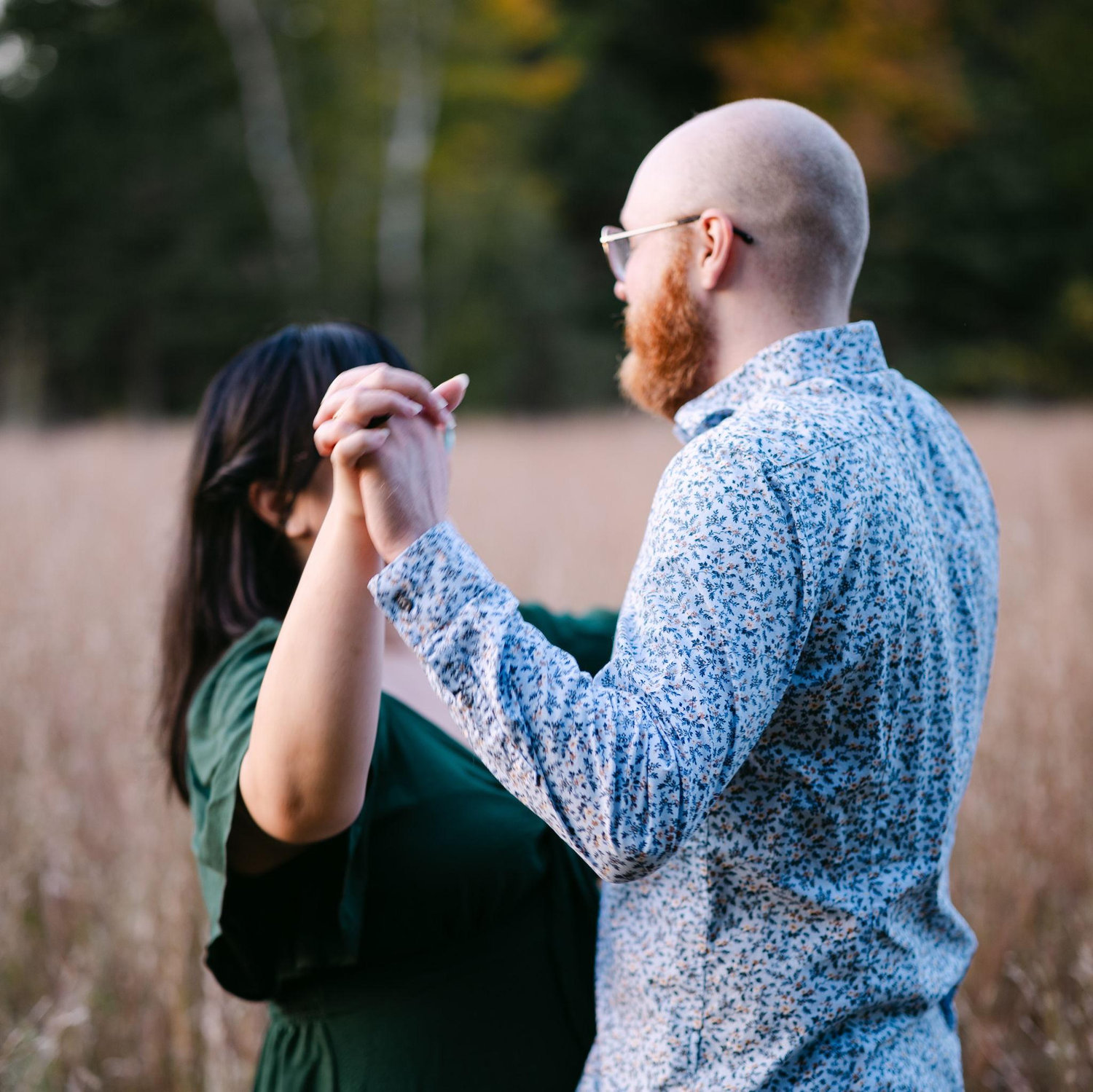 Hand in hand, form beginning to end.