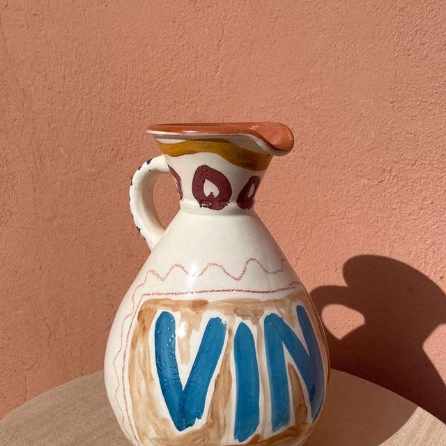 VIN JUG 9