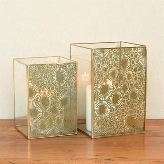 Urchin Motif Hurricane, Set of 2