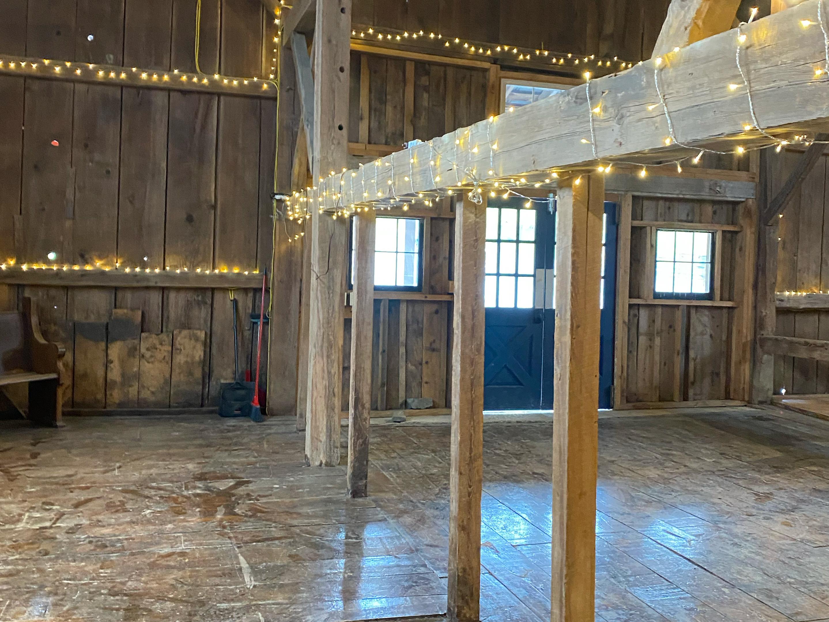 The Wedding Website of Sarah Kent and Damon Lightner