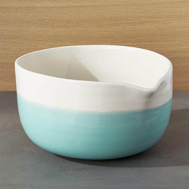 Aqua Dip Mixing Bowl with Spout