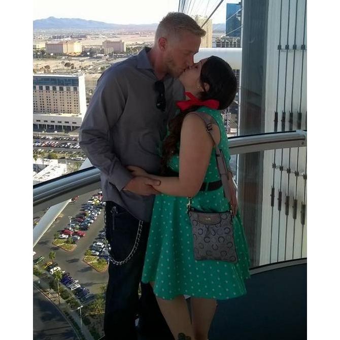 Aaron's birthday. Our first ride on the High Roller.