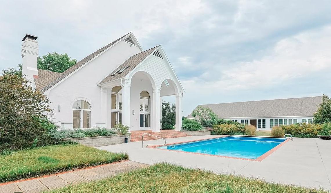 The Wedding Website of Marielle Carlos and Spenser Rook