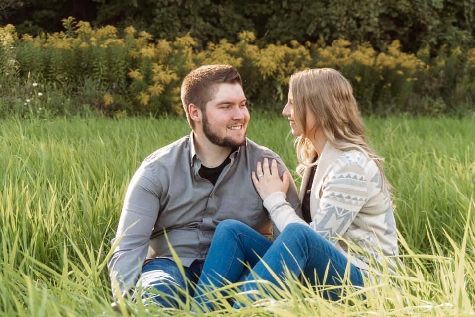 The Wedding Website of Mallorey DeLia and Glen Bordwell