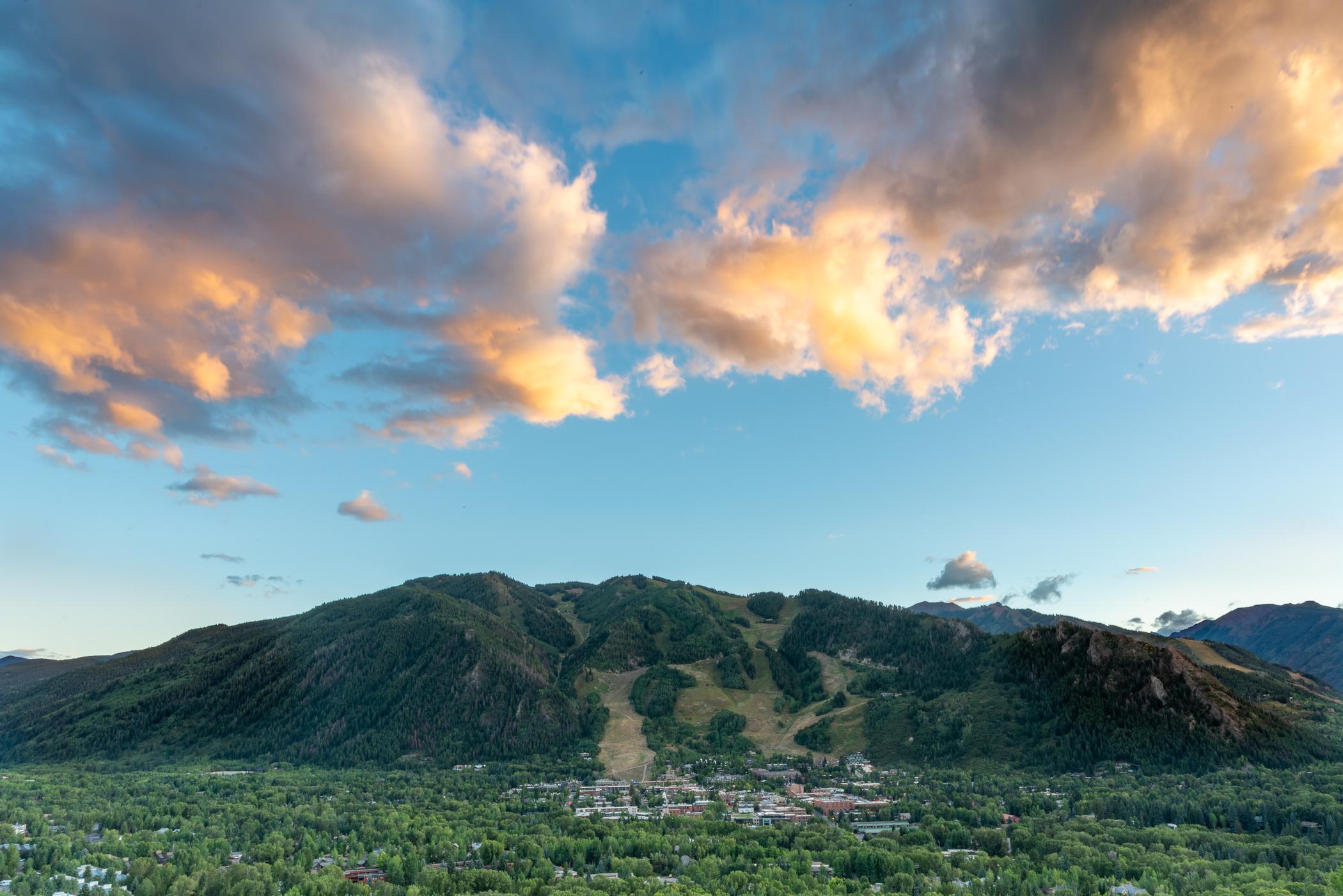 The Wedding Website of Michelle Reger and Ryan Cole