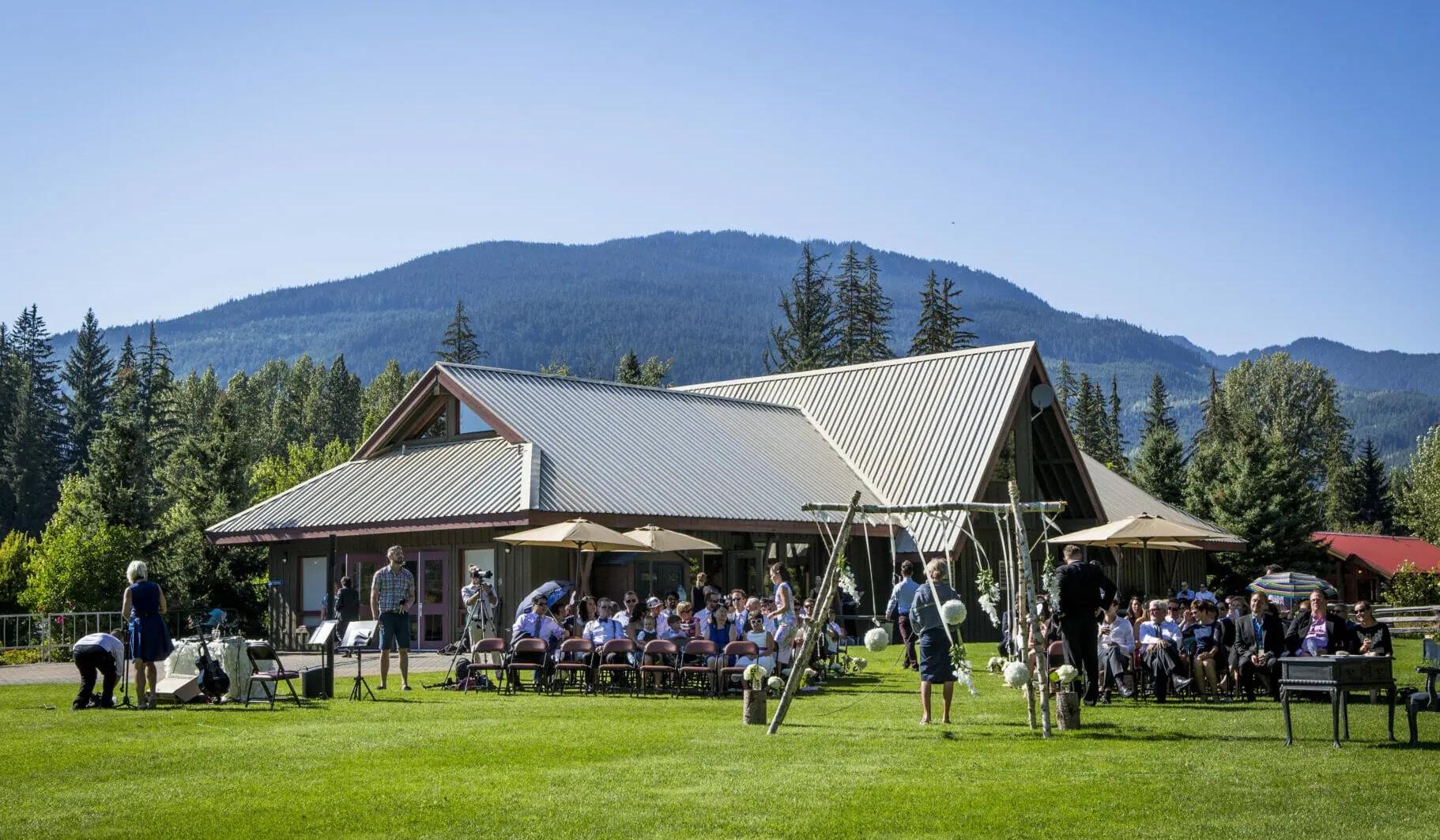 The Wedding Website of Amanda McKay and Kelly Amsbry
