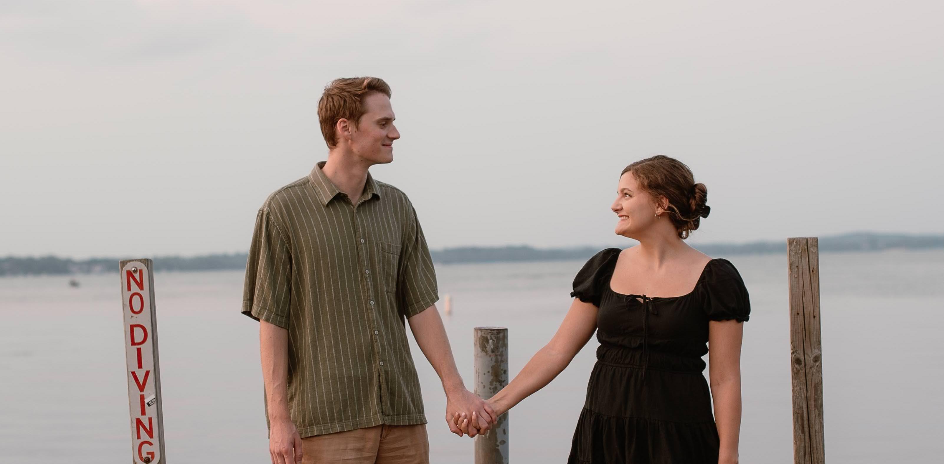 The Wedding Website of Hannah Henrikson and Al Knox