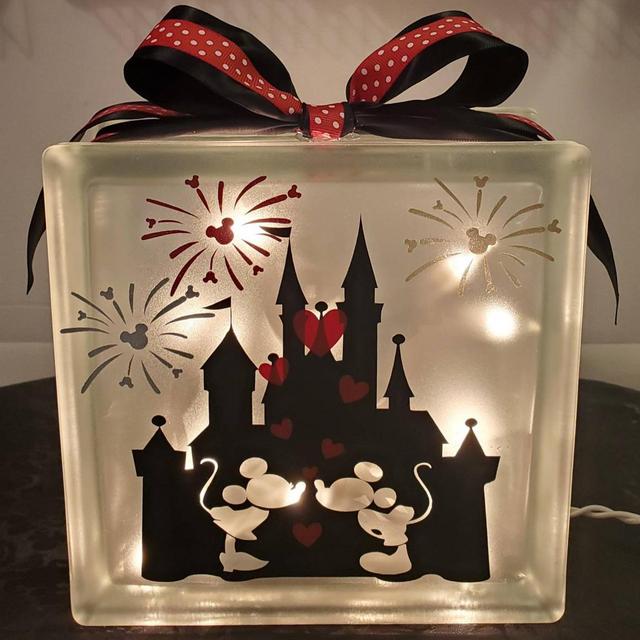 MICKEY and MINNIE Kissing Lighted Glass Block