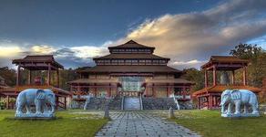 Chuang Yen Monastery