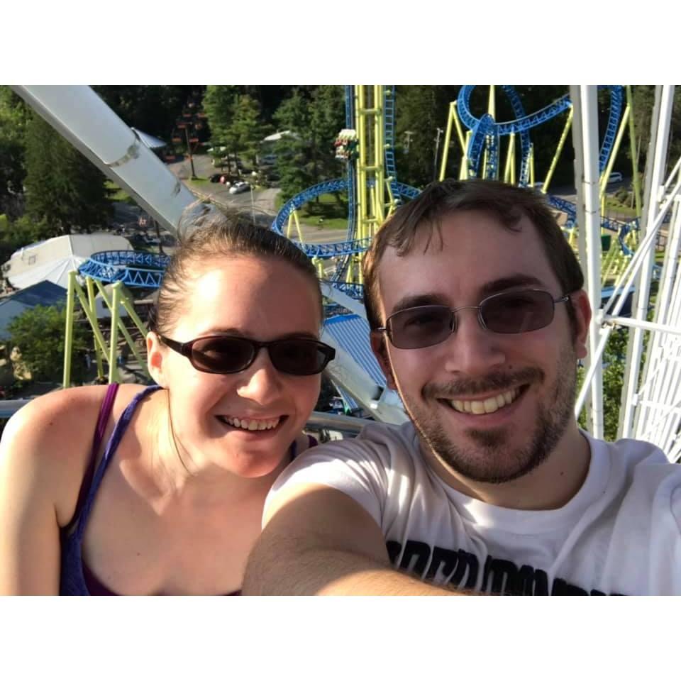 Who does not love Amusement Parks? We certainly do!