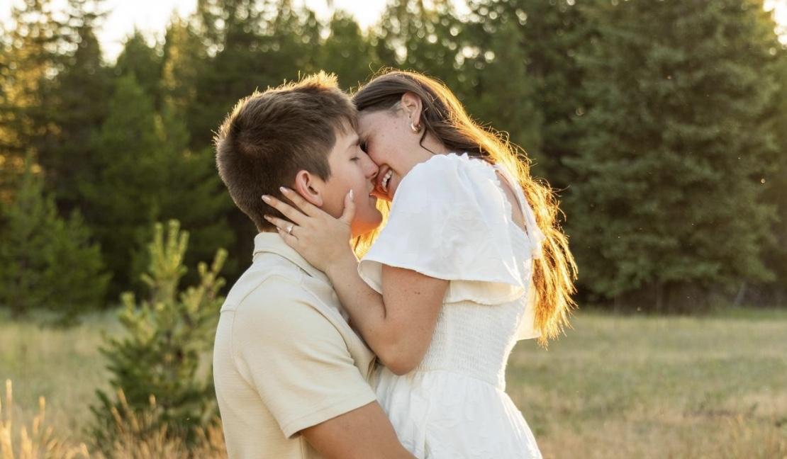 The Wedding Website of Caitlyn Bernal and Karsten West