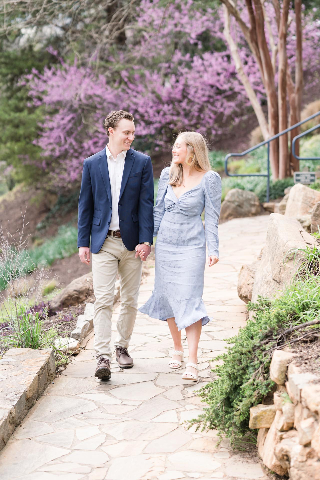 The Wedding Website of Amanda Raines and David Fishking