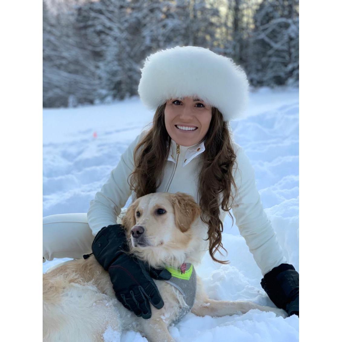Dakota has loved going skiing with Geoff and Julie