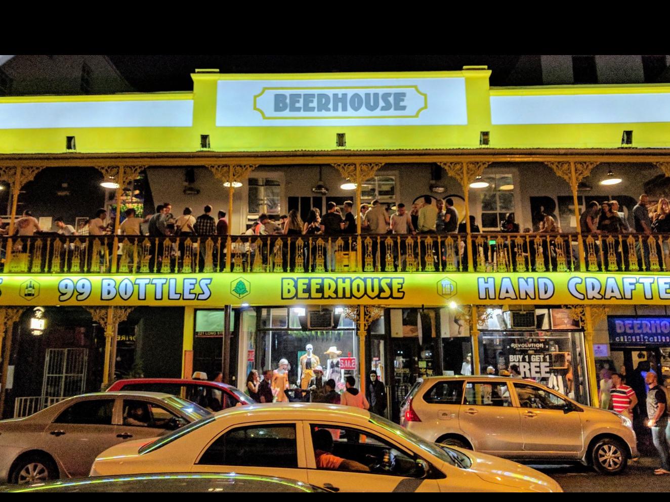 Tasting Tray at Beerhouse on Long