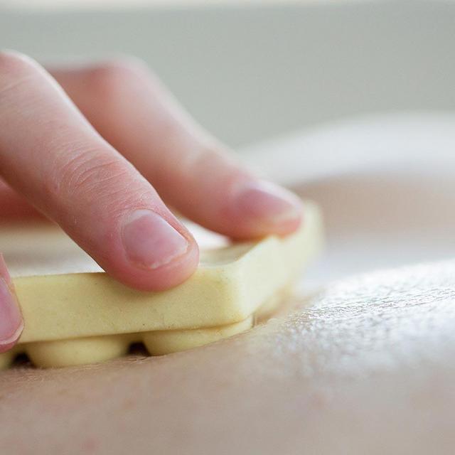 Hottie- Massage Bar
