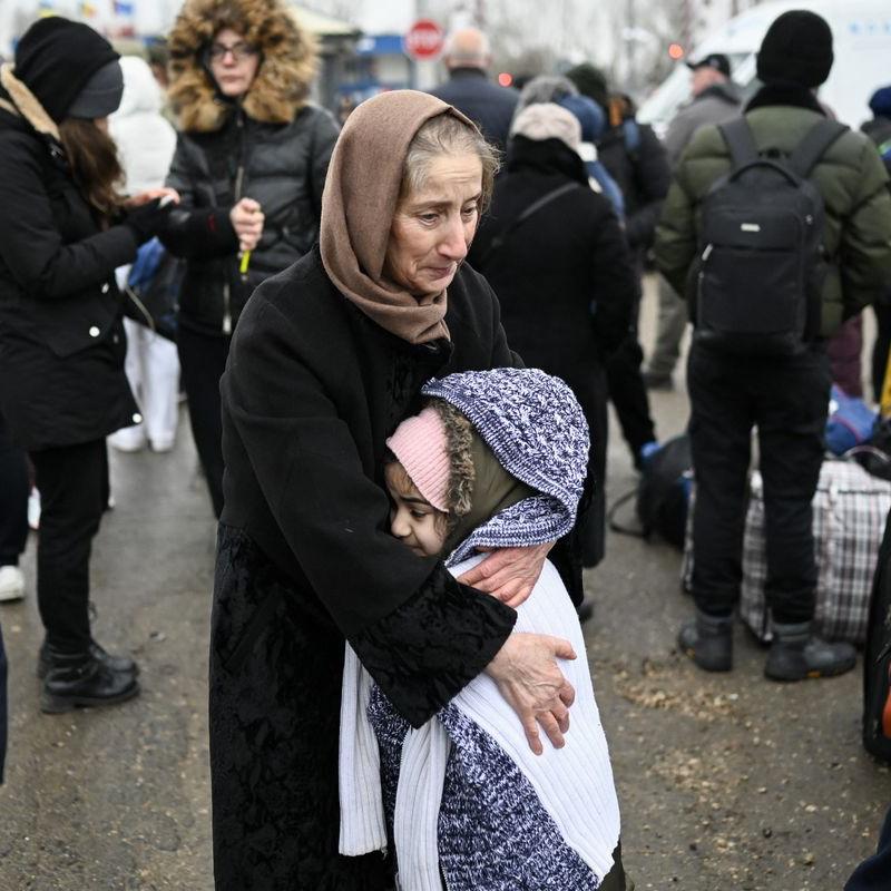 Ukraine Refugee Aid