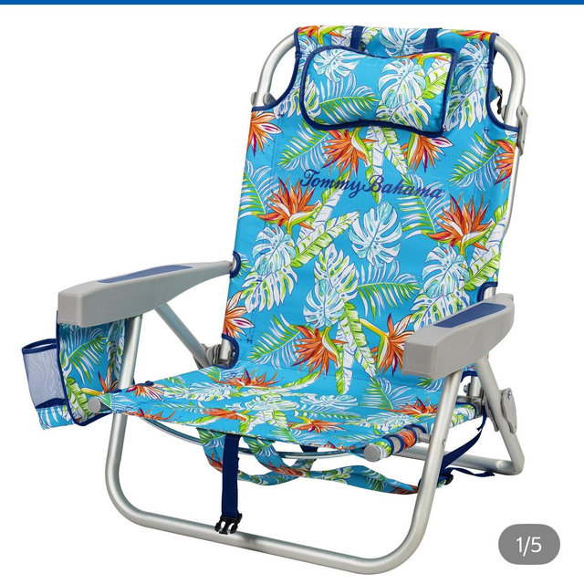 Tommy Bahama Beach Chair 2-pack