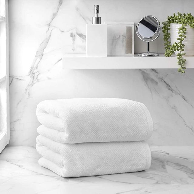 Welhome Franklin Premium 100% Cotton 2 Piece Bath Sheets | White | Popcorn Textured | Highly Absorbent | Durable | Low Lint | Hotel & Spa Bathroom Towels | 600 GSM | Machine Washable