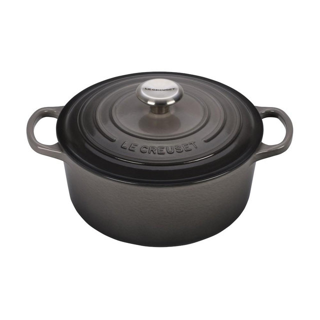 Le Creuset Signature Enameled Cast Iron Round Dutch Oven, 4 1/2-Qt., Oyster