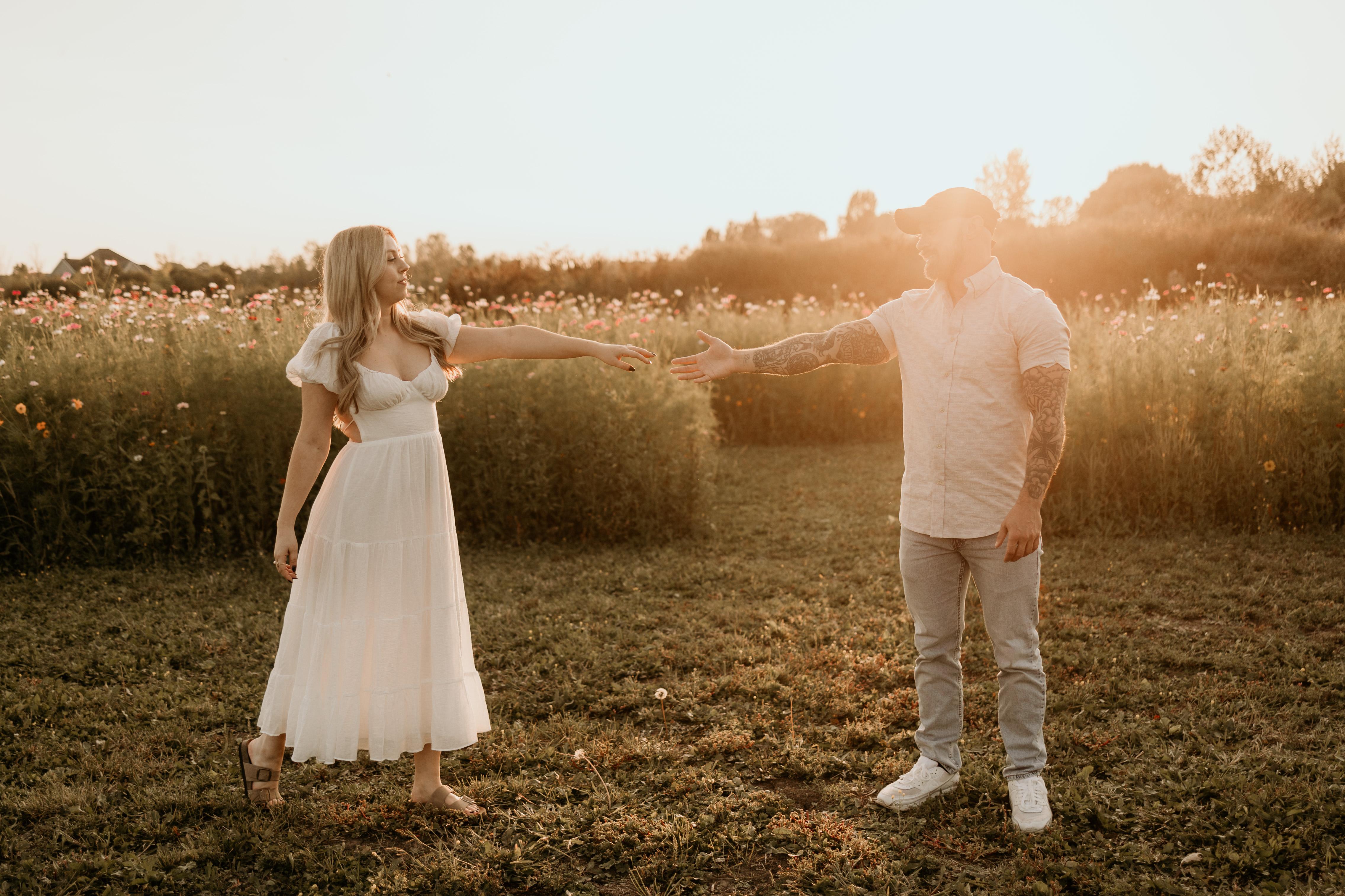 The Wedding Website of Deniz Degirmenci and Joseph Warney