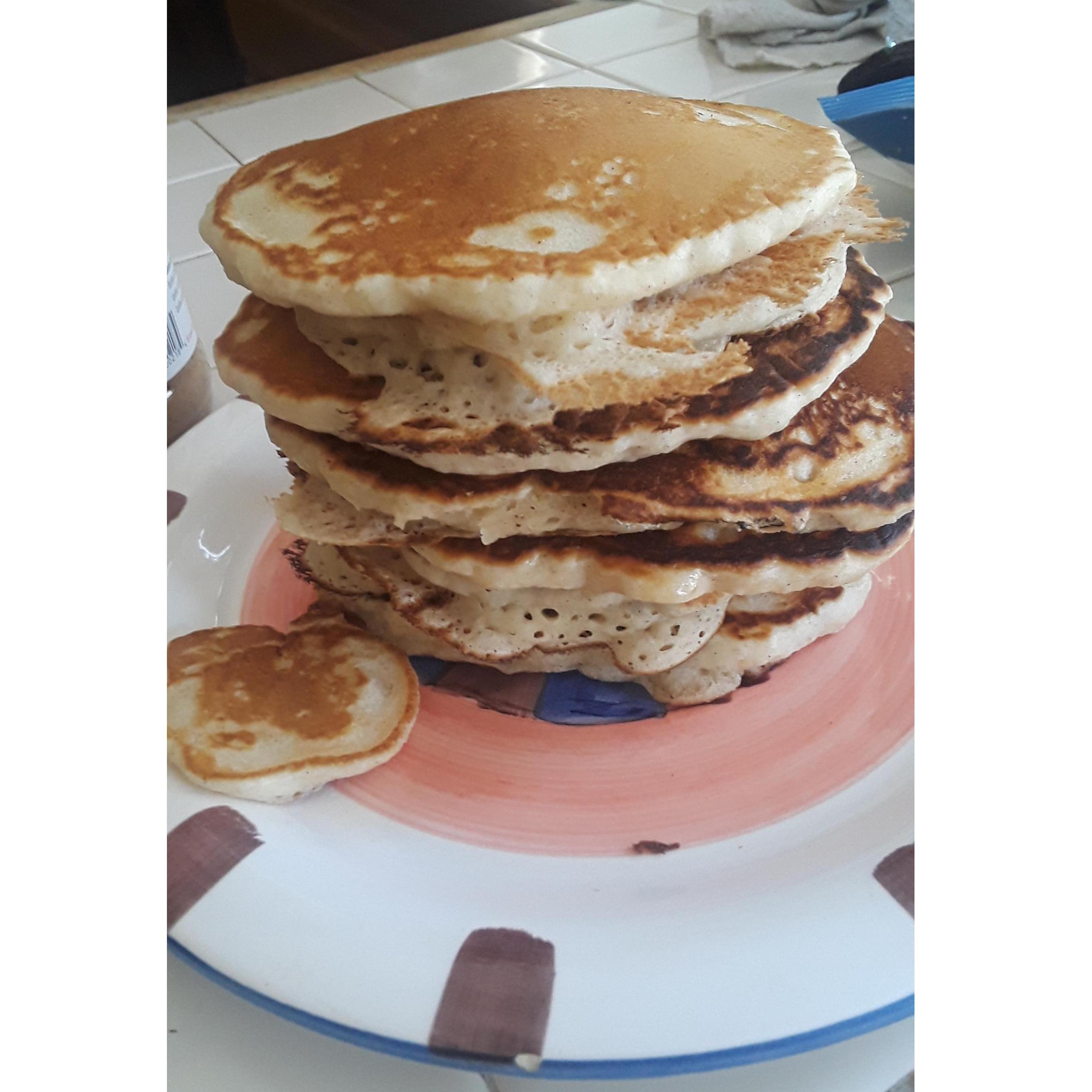 Cooking adventures: pancakes!
Made by Lauren for Juan <3