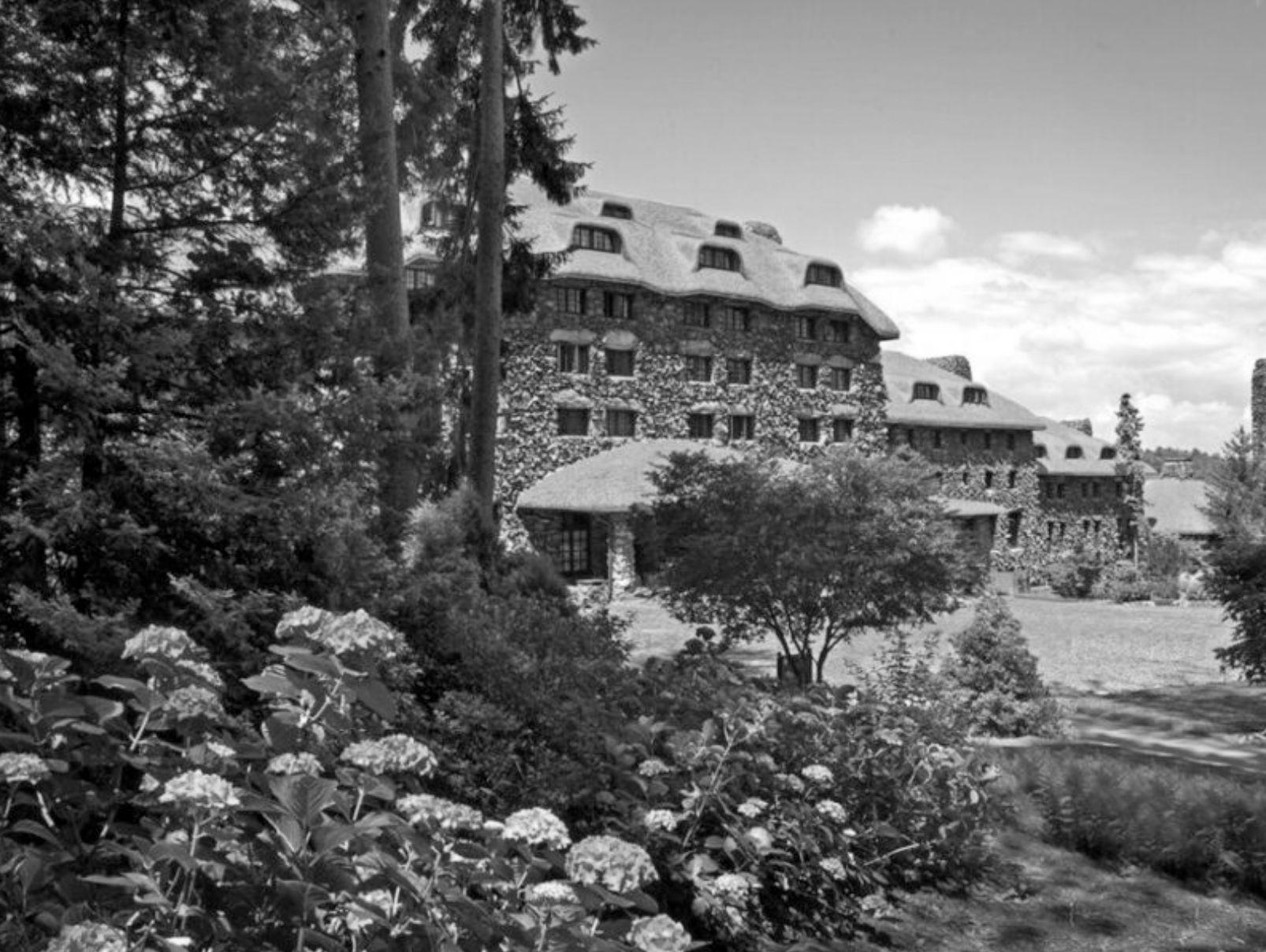 The Wedding Website of Sarah Alane Mink and Alexander Bruce White