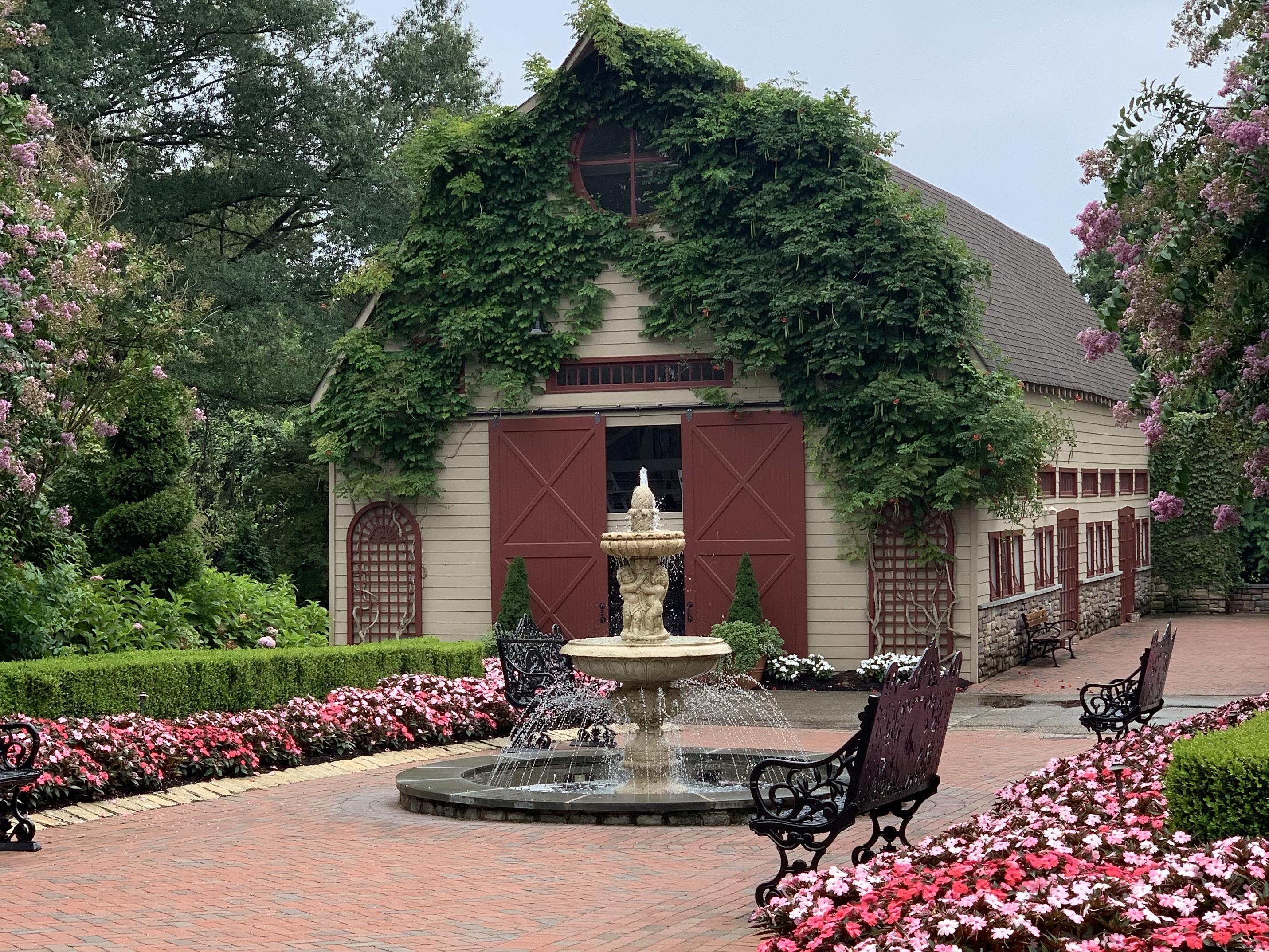 The Wedding Website of Liz Baillie and Jared Radbel