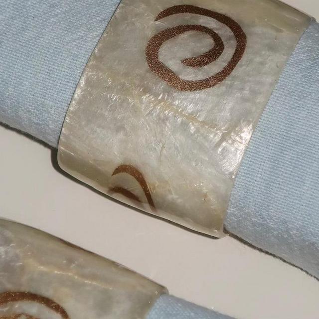 Swirl Napkin Rings