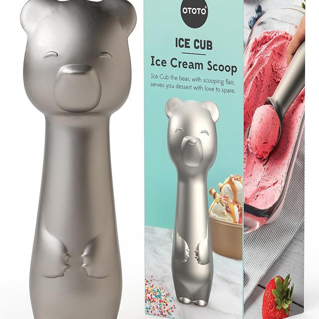 OTOTO Ice Cub Bear Ice Cream Scoop - Cool Kitchen Gadgets, White Elephant Gifts, Cute Kitchen Accessories, Funny Gifts, Stainless Steel Ice Cream Scooper, Cookie Dough Scoop, Cookie Scoop (Silver)