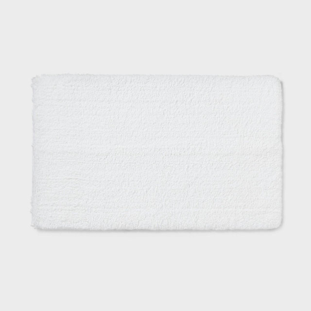 24"x40" Spa Plush Bath Rug White - Threshold™