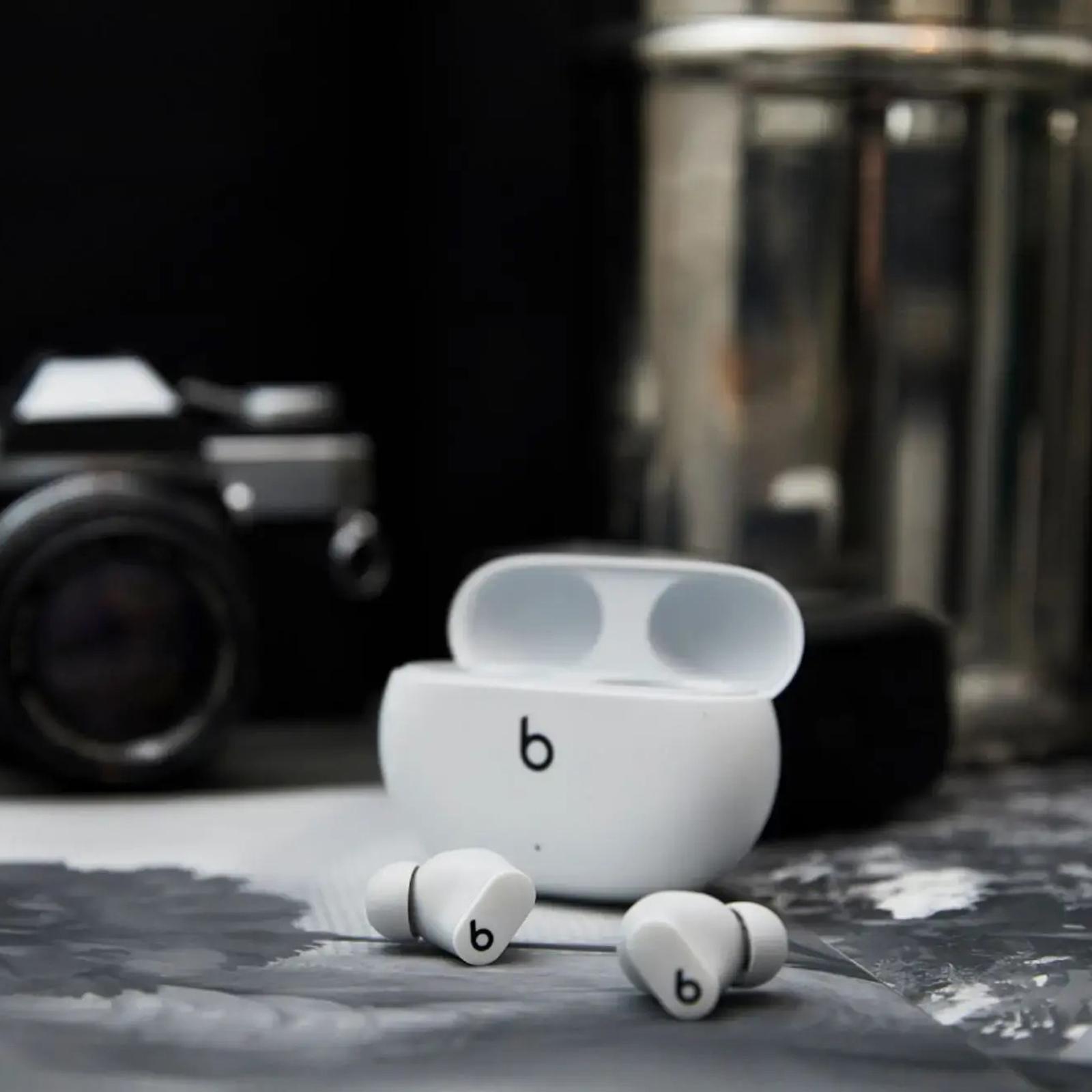 Beats, Studio Buds Totally Wireless Noise Cancelling Earbuds Beats, Studio Buds Totally Wireless Noise Cancelling Earbuds