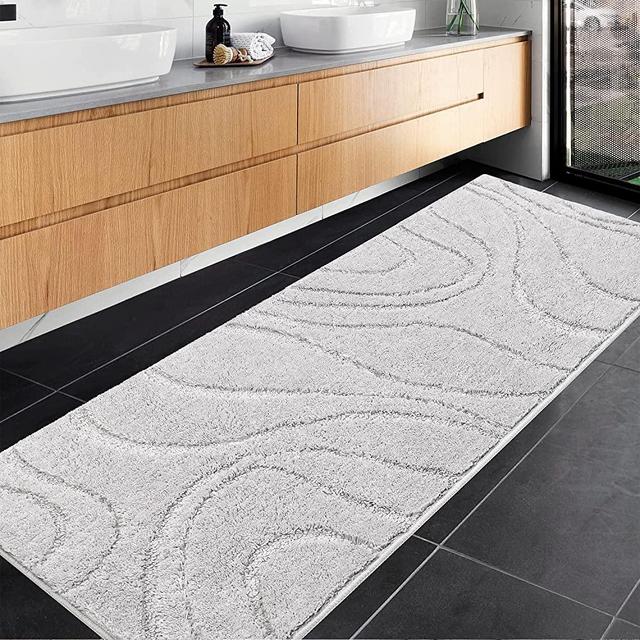 DEXDE Bathroom Rugs Runner 24 x 60 Inch, Extra Long Bathroom Rug Non-Slip, Machine Washable Bath Mats Rug, Light Gray Soft Carpets for Bathroom Showe