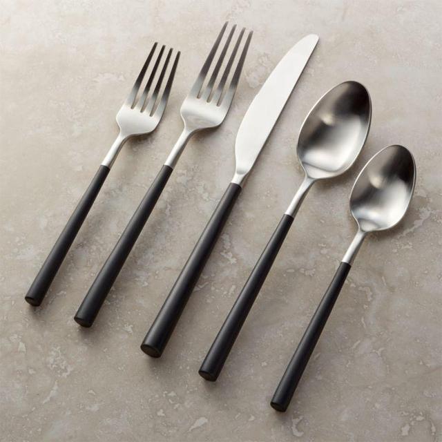 Jace 20-Piece Black Handle Flatware Set