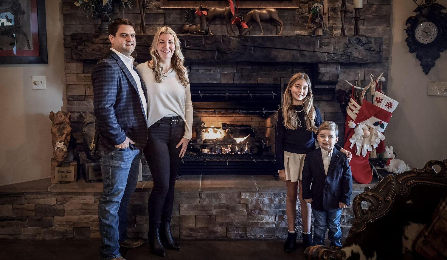 The Wedding Website of Lynn Ames and Austin Chandler