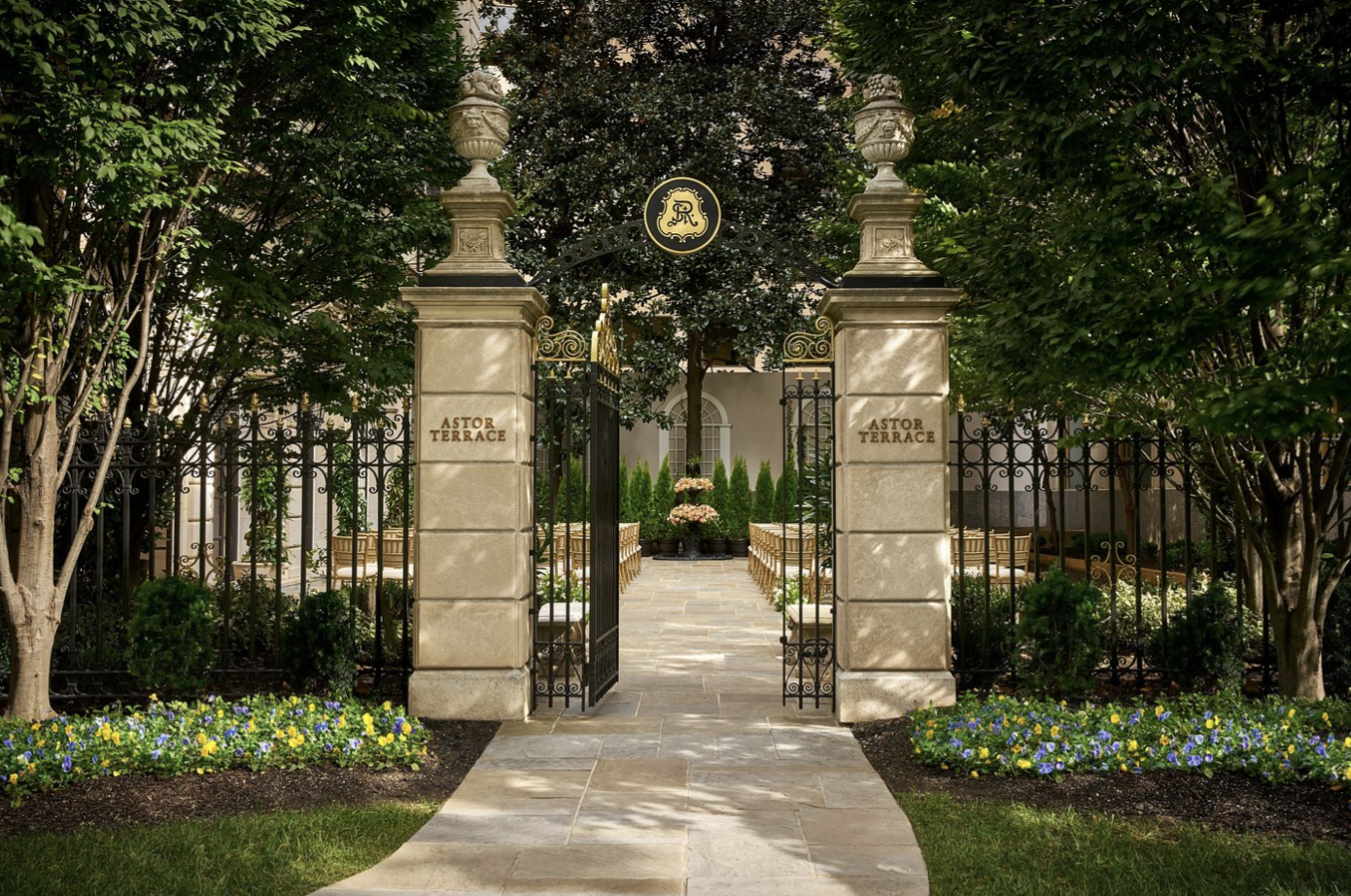 The Wedding Website of Courtney Lorey and William Revers